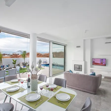 2 Schlafzimmer Mit Pool, Dachgarten, Meerblick * Protaras
